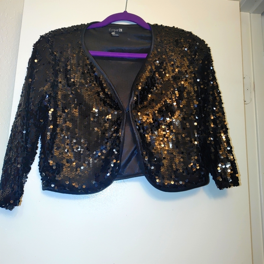 Forever 21 Black sequin jacket, Size Small/Petite, with hook clasp
